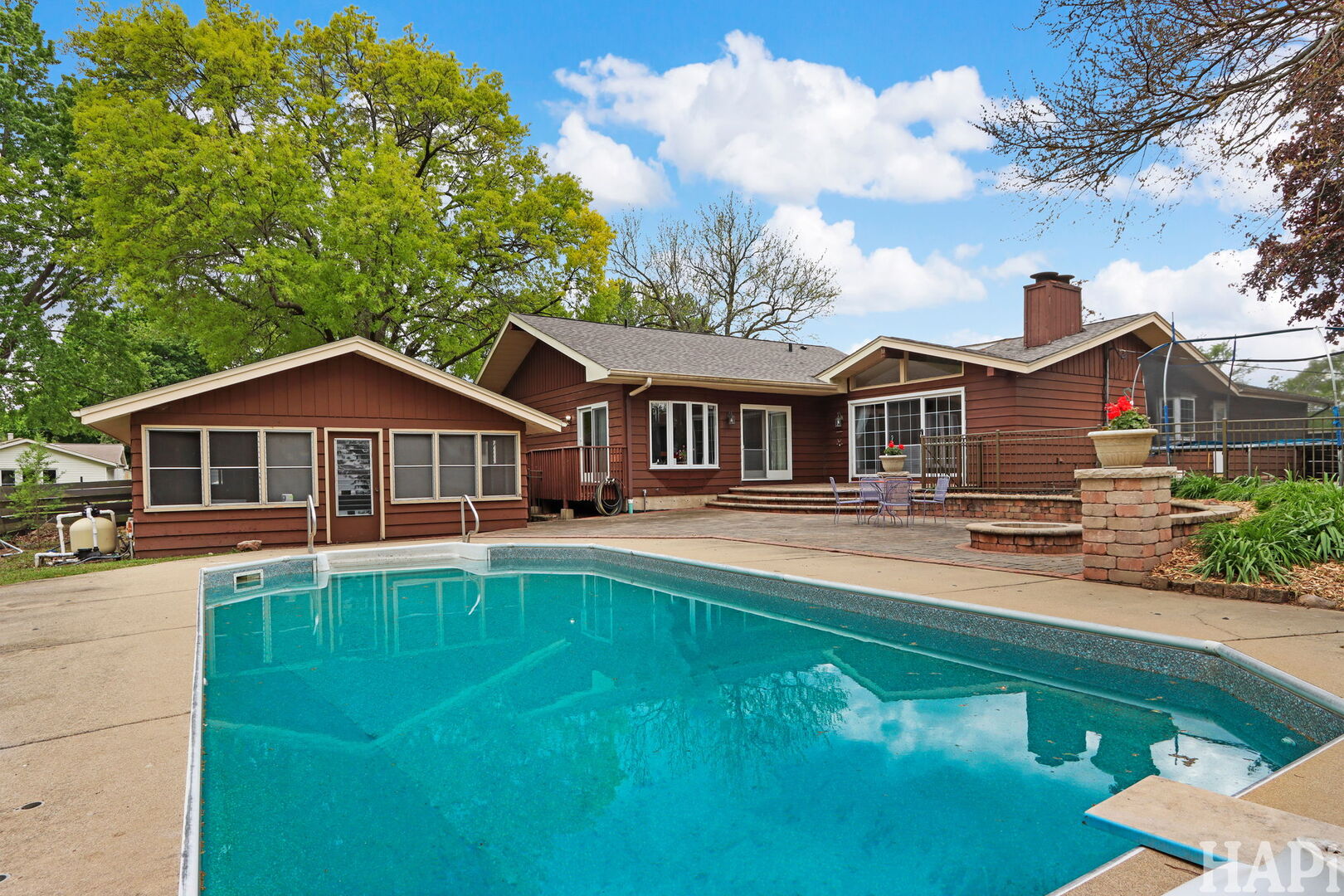 106 Sherwood Drive, Cary, IL 60013