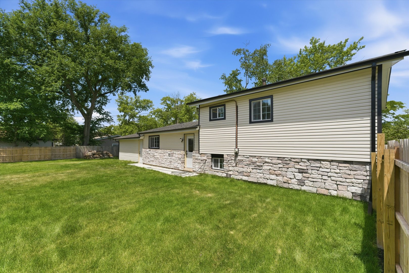 333 Illinois Street, Park Forest, IL 60466
