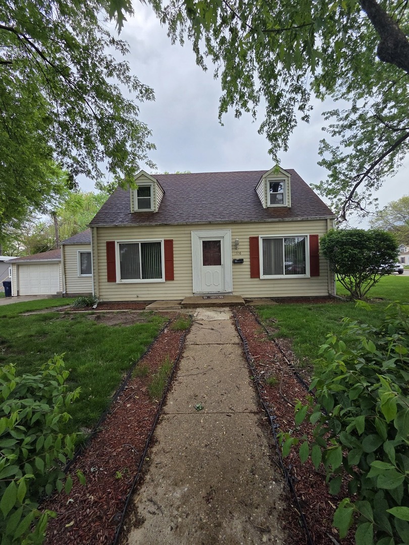 1106 Birchdale Drive, Elgin, IL 60123