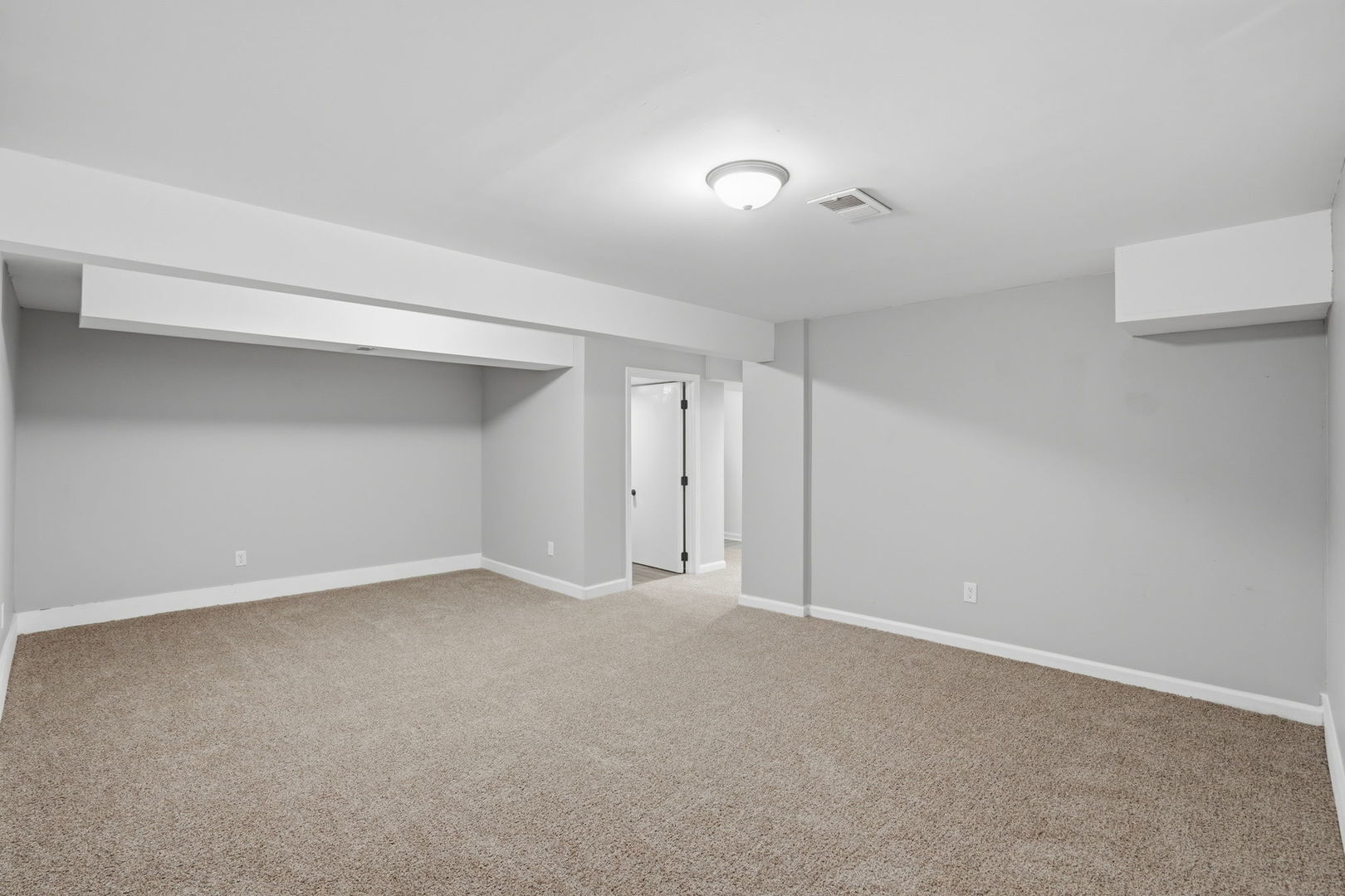 2603 W 55th Street, Davenport, IA 52806