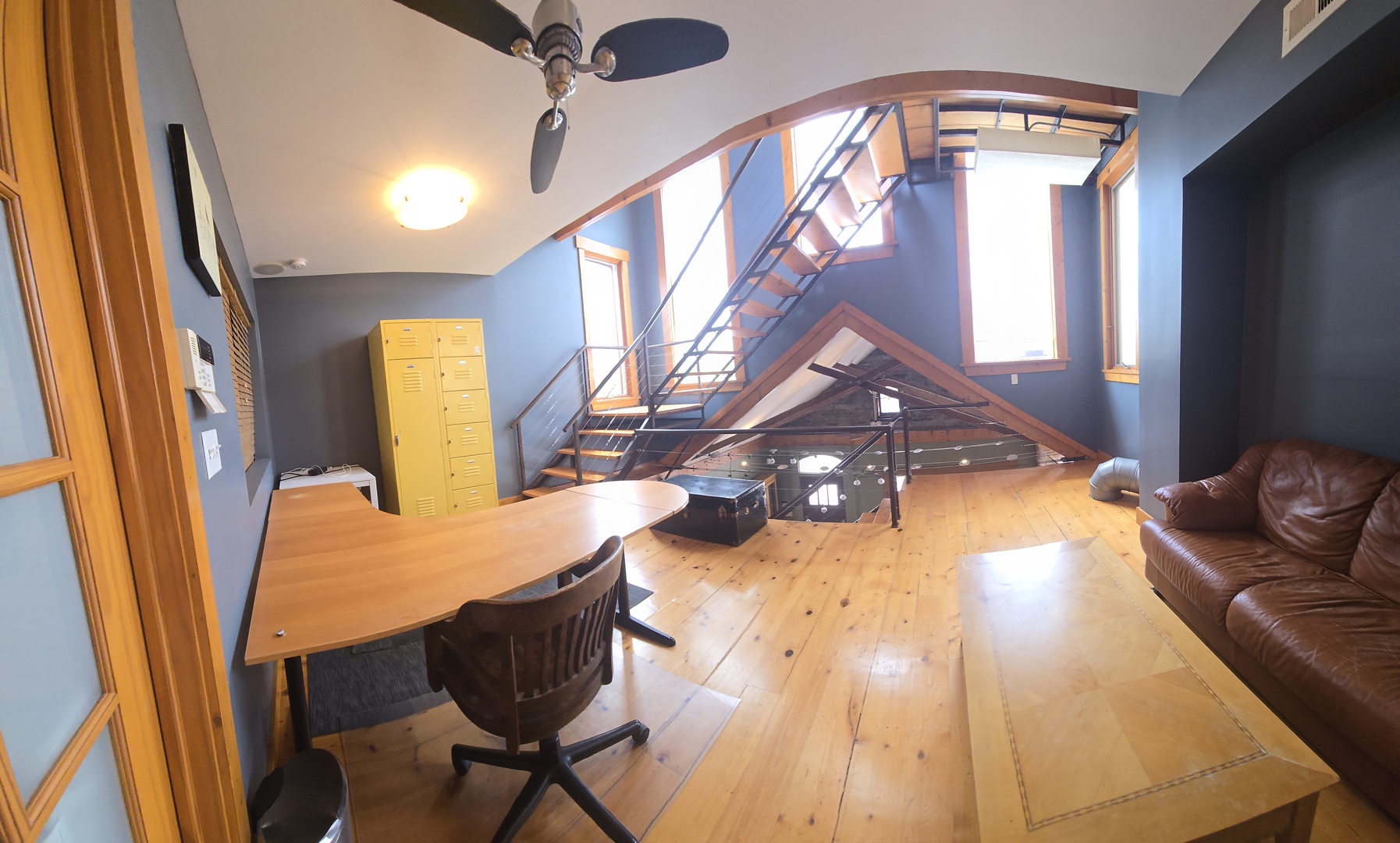 1734 W Beach Avenue, Chicago, IL 60612