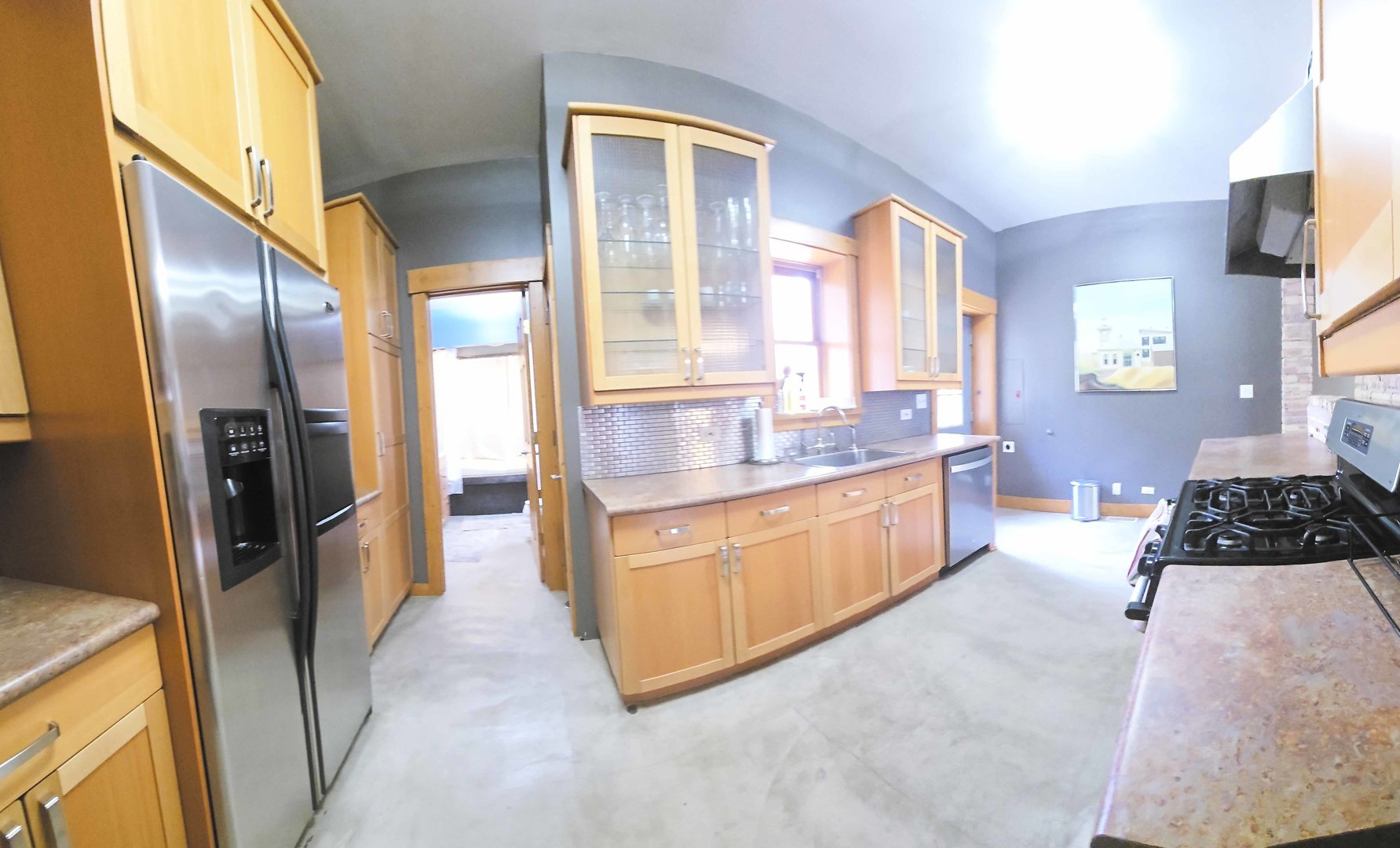 1734 W Beach Avenue, Chicago, IL 60612