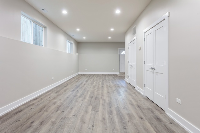 530 E 44TH Place, Chicago, IL 60653