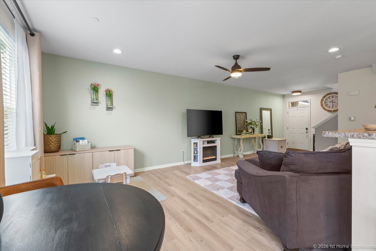 16127 W Coneflower Drive, Lockport, IL 60441