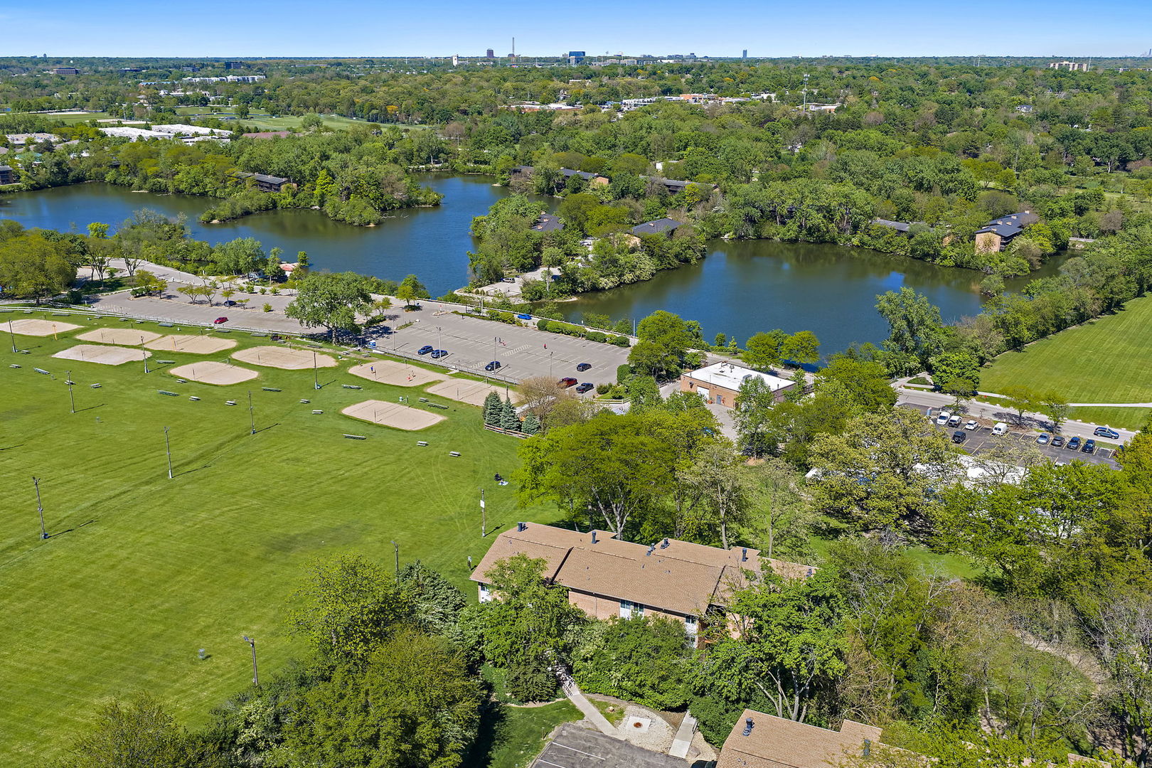 5803 Oakwood Drive #C, Lisle, IL 60532