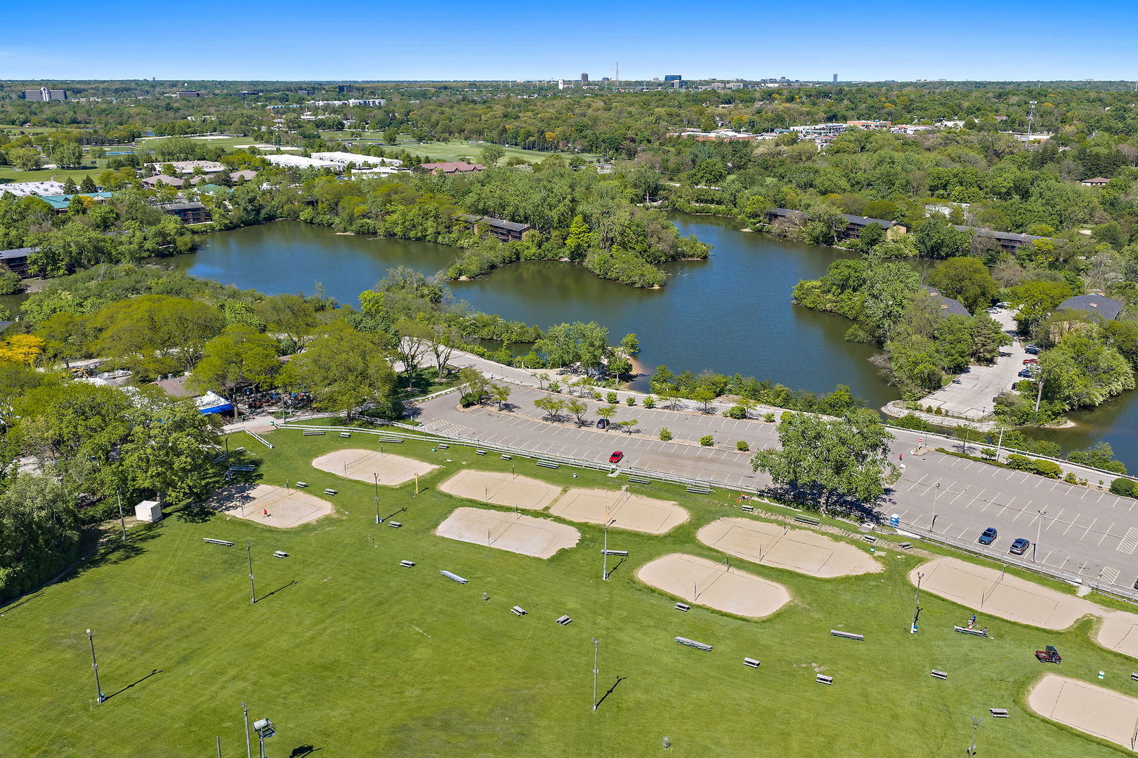 5803 Oakwood Drive #C, Lisle, IL 60532