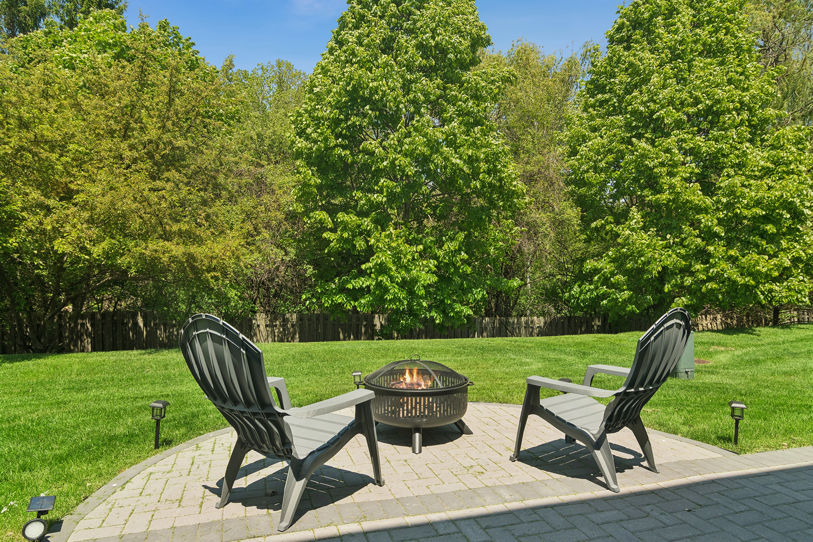 2313 Avalon Drive, Buffalo Grove, IL 60089