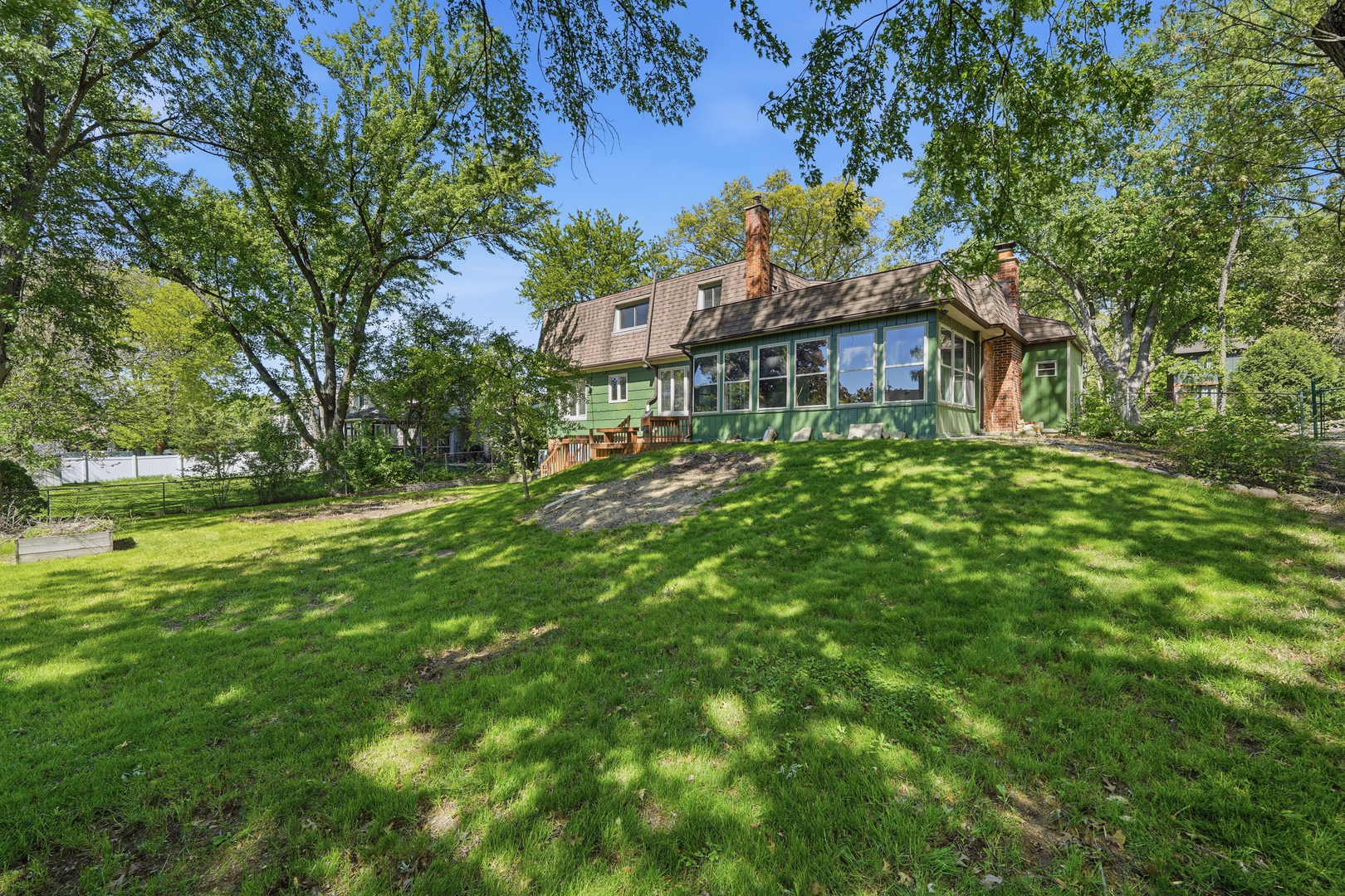 10S324 E Hampshire Lane, Willowbrook, IL 60527