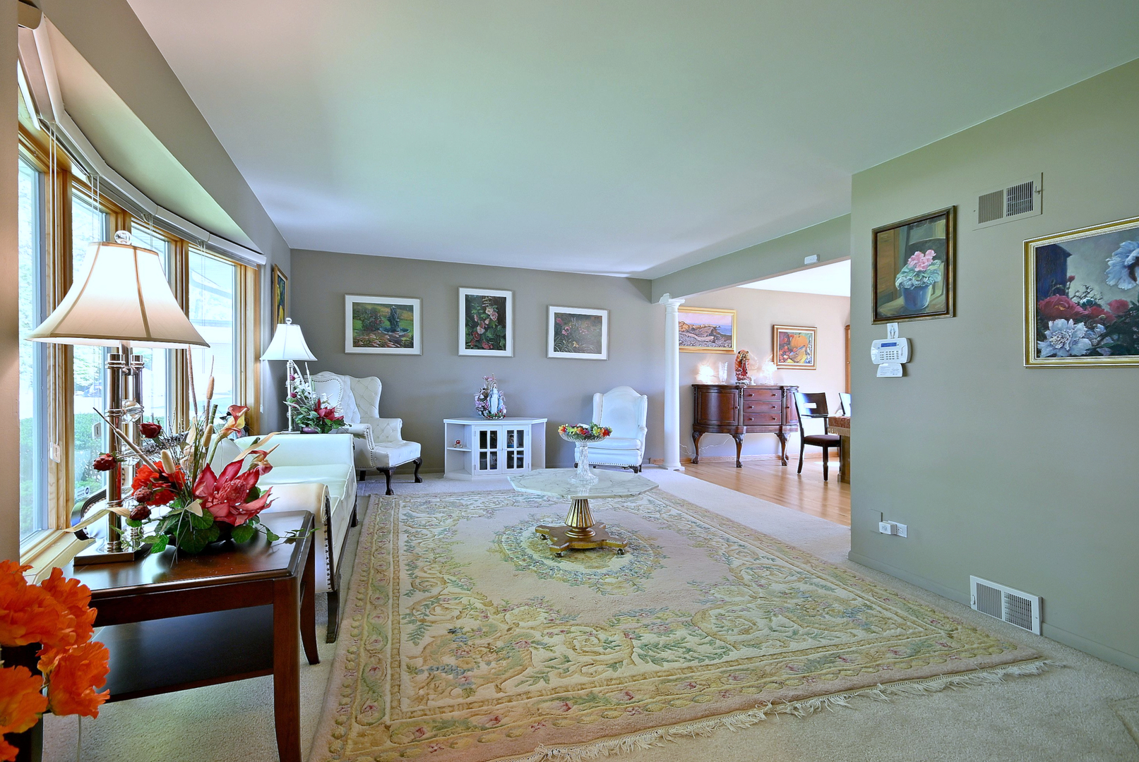 9S631 William Drive, Burr Ridge, IL 60527