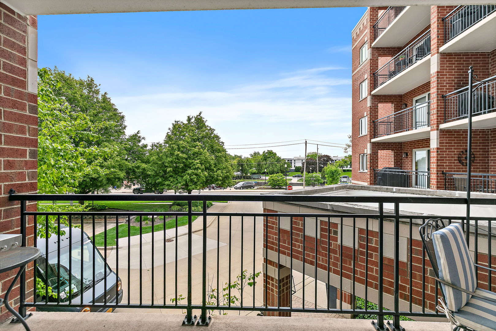 455 W Front Street #201, Wheaton, IL 60187