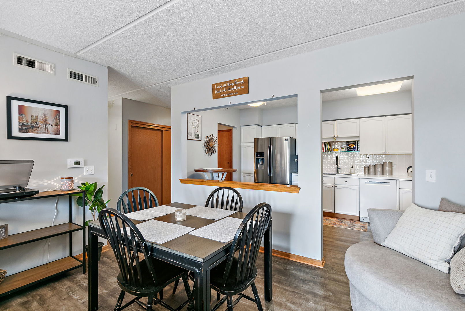 455 W Front Street #201, Wheaton, IL 60187