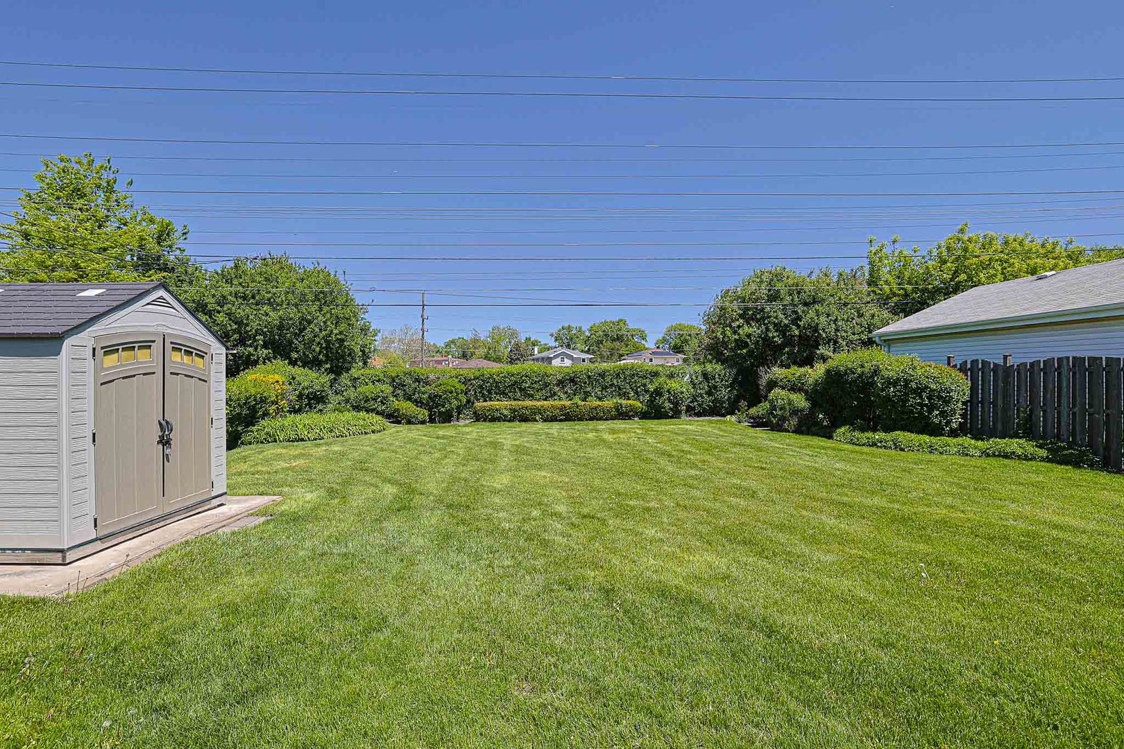 7306 Arcadia Street, Morton Grove, IL 60053