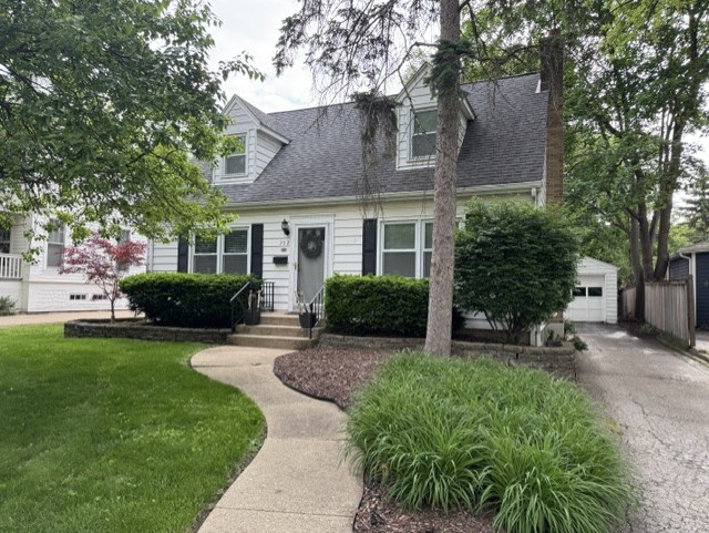 352 S Wright Street, Naperville, IL 60540