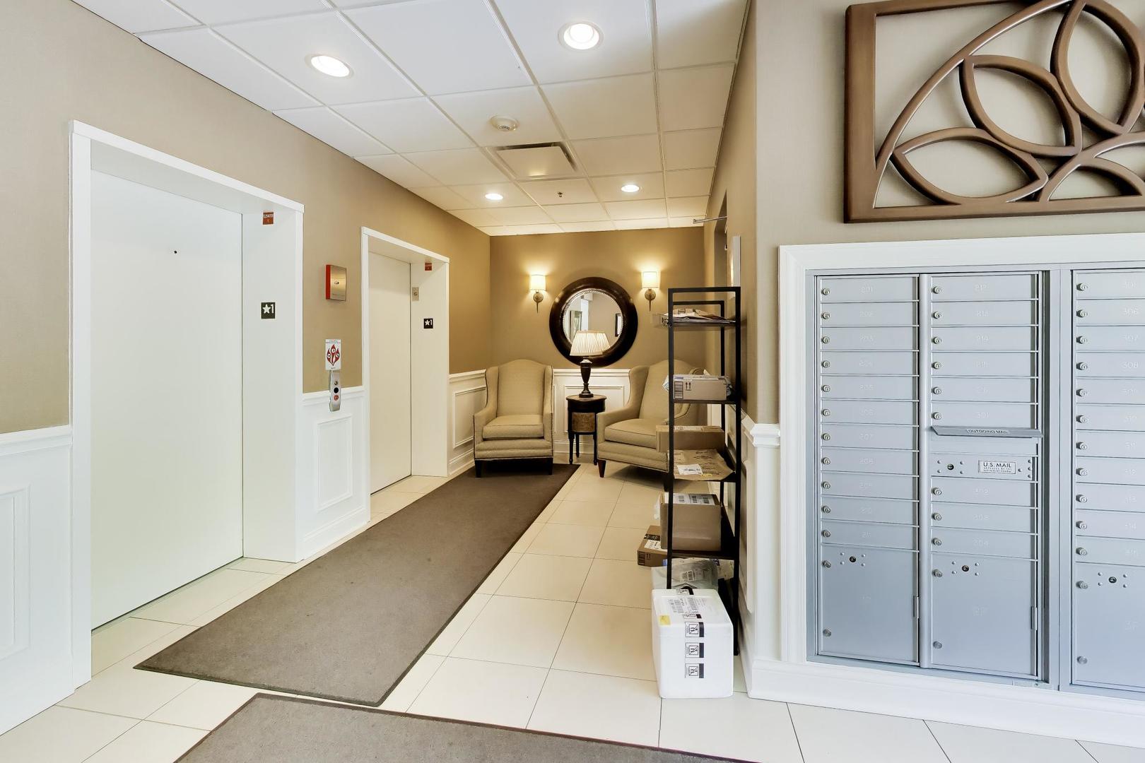 50 S Greeley Street #210, Palatine, IL 60067