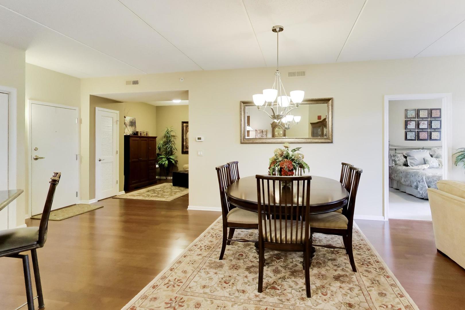 50 S Greeley Street #210, Palatine, IL 60067