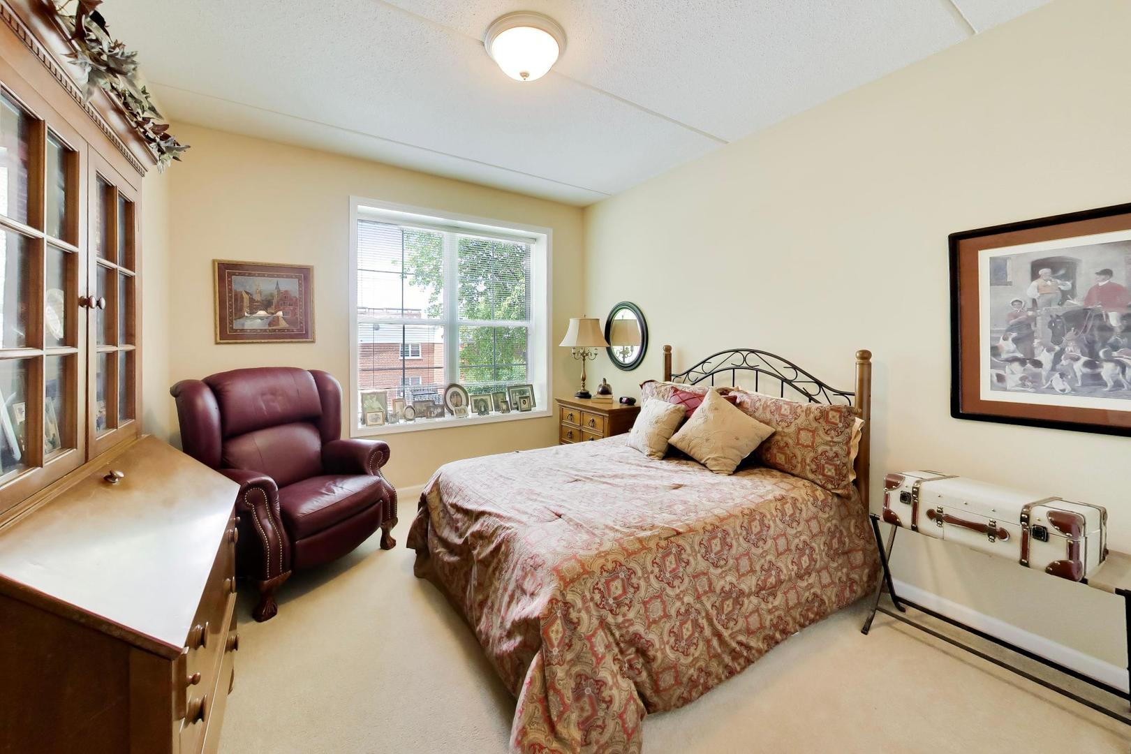 50 S Greeley Street #210, Palatine, IL 60067