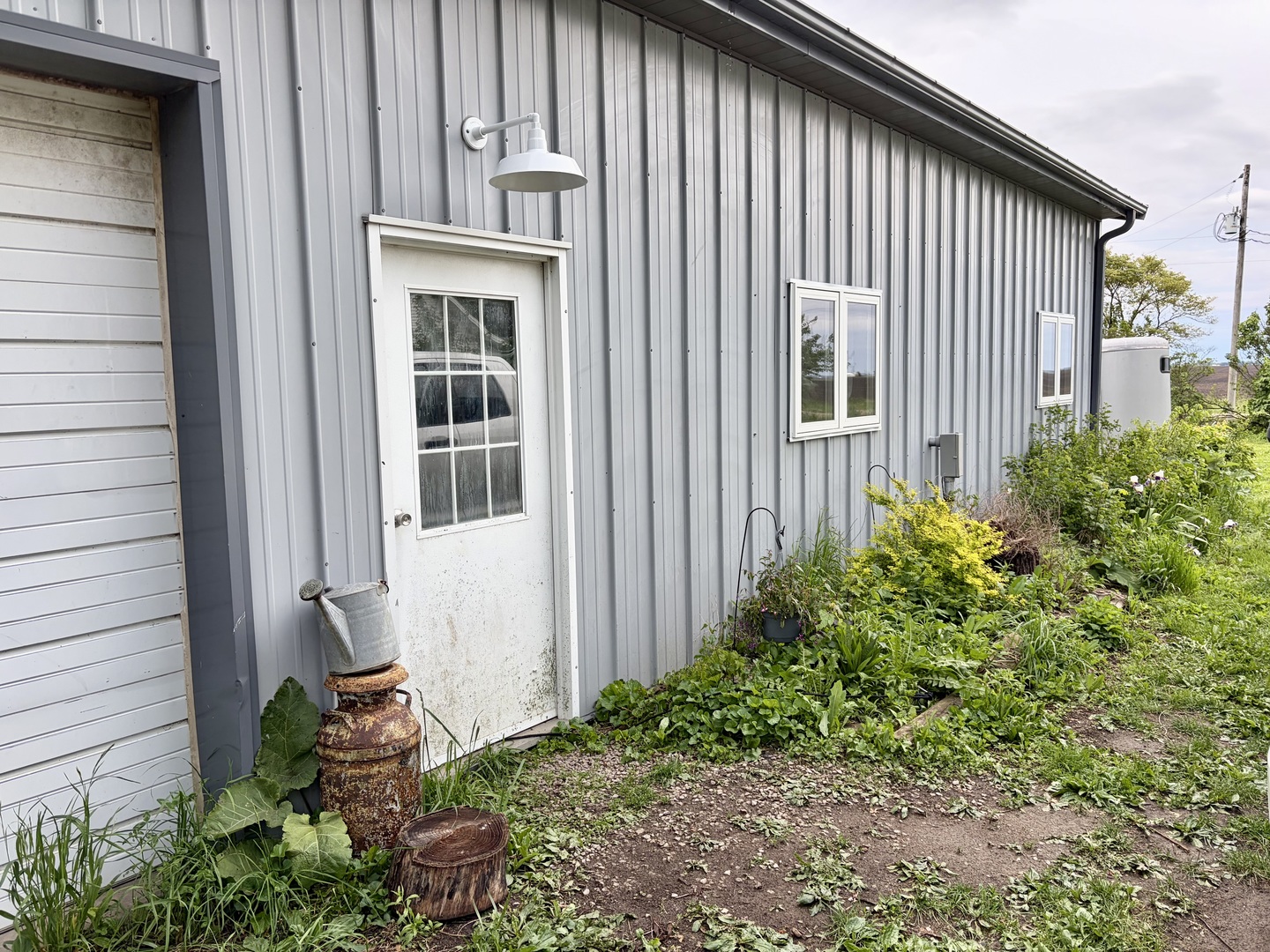 14681 Toad Hill Road, Wapella, IL 61777