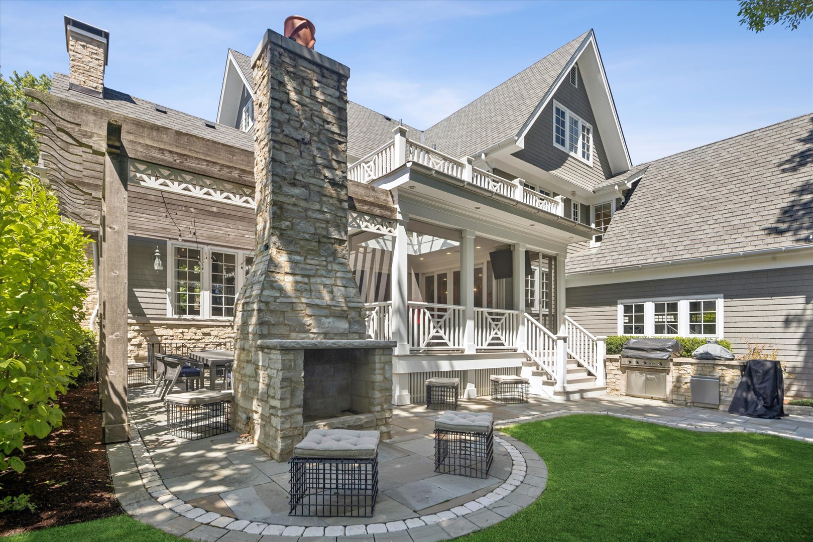 829 S Thurlow Street, Hinsdale, IL 60521