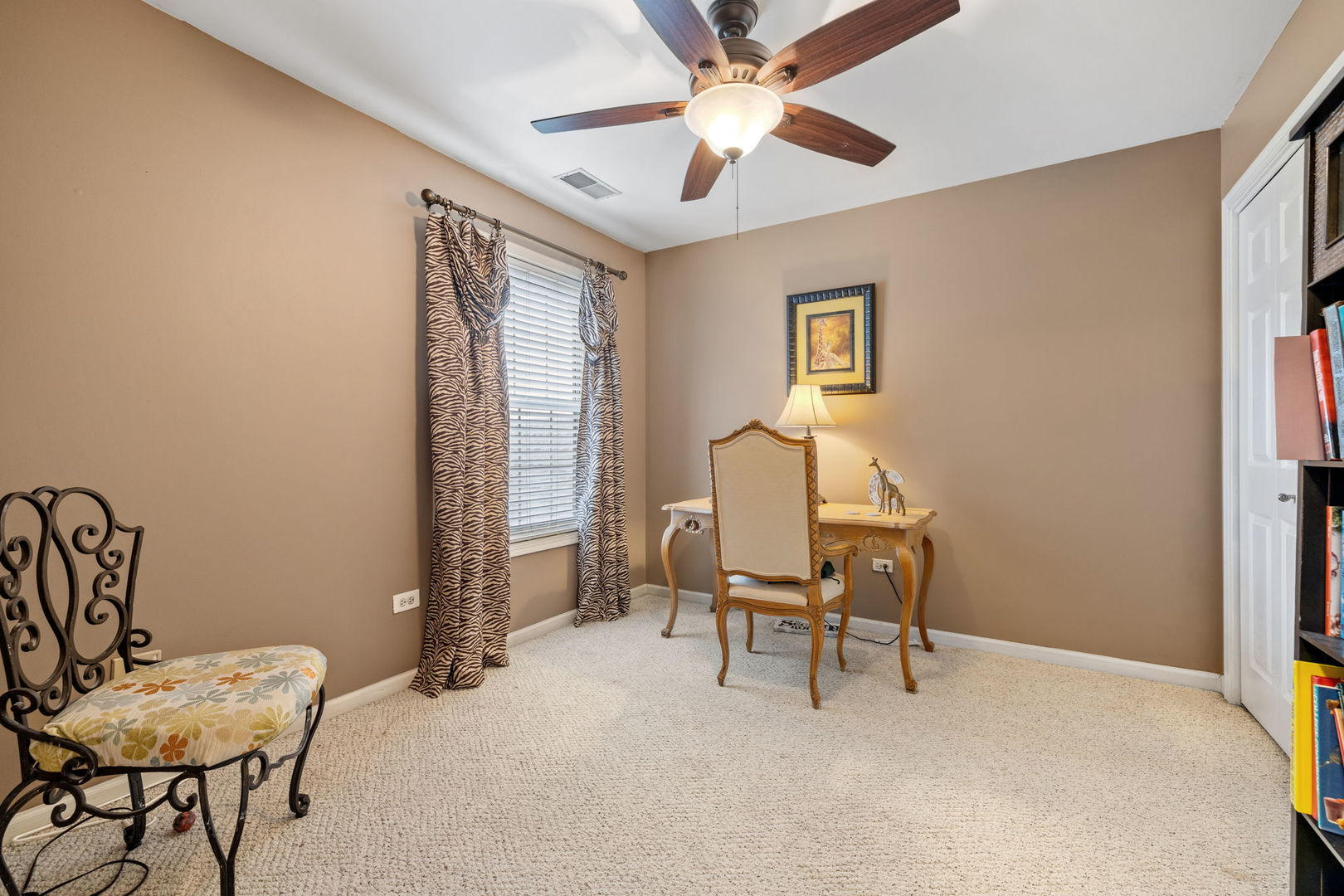 9051 Mansfield Drive, Tinley Park, IL 60487