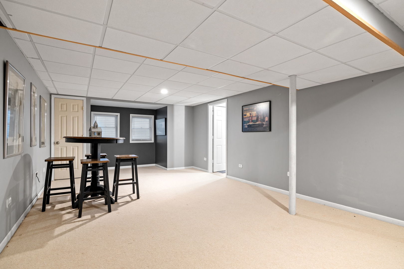 9051 Mansfield Drive, Tinley Park, IL 60487
