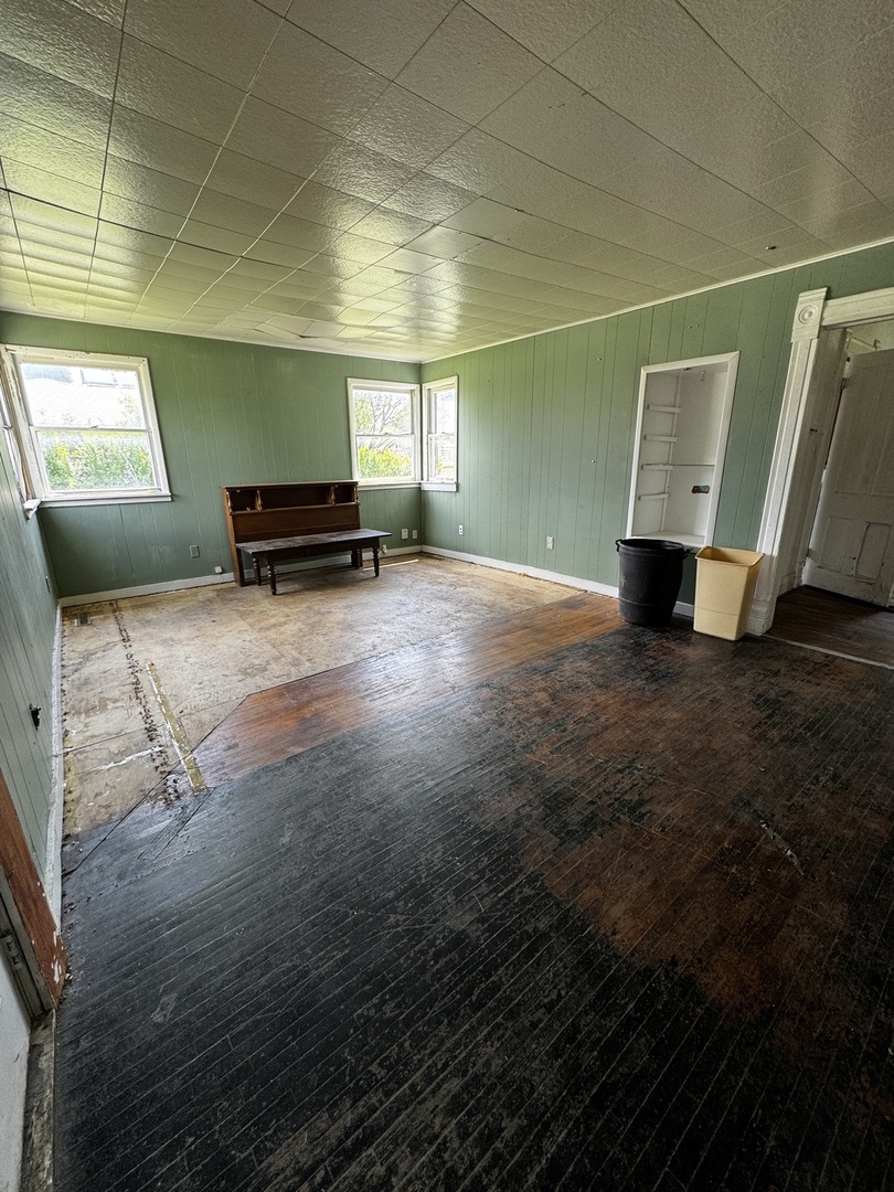 10 N 3rd Street, Chatsworth, IL 60921