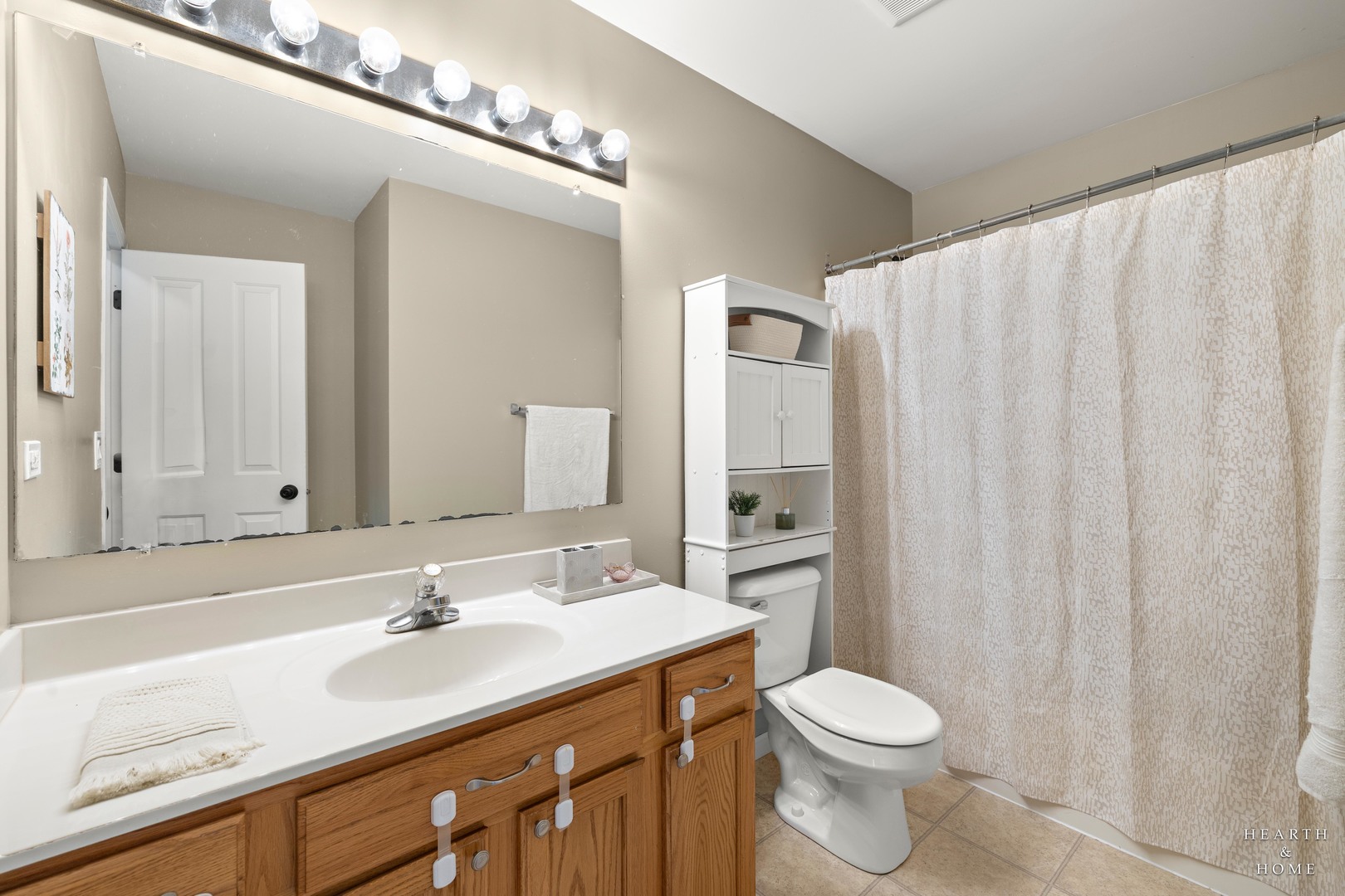 5832 Landcaster Circle, McHenry, IL 60050
