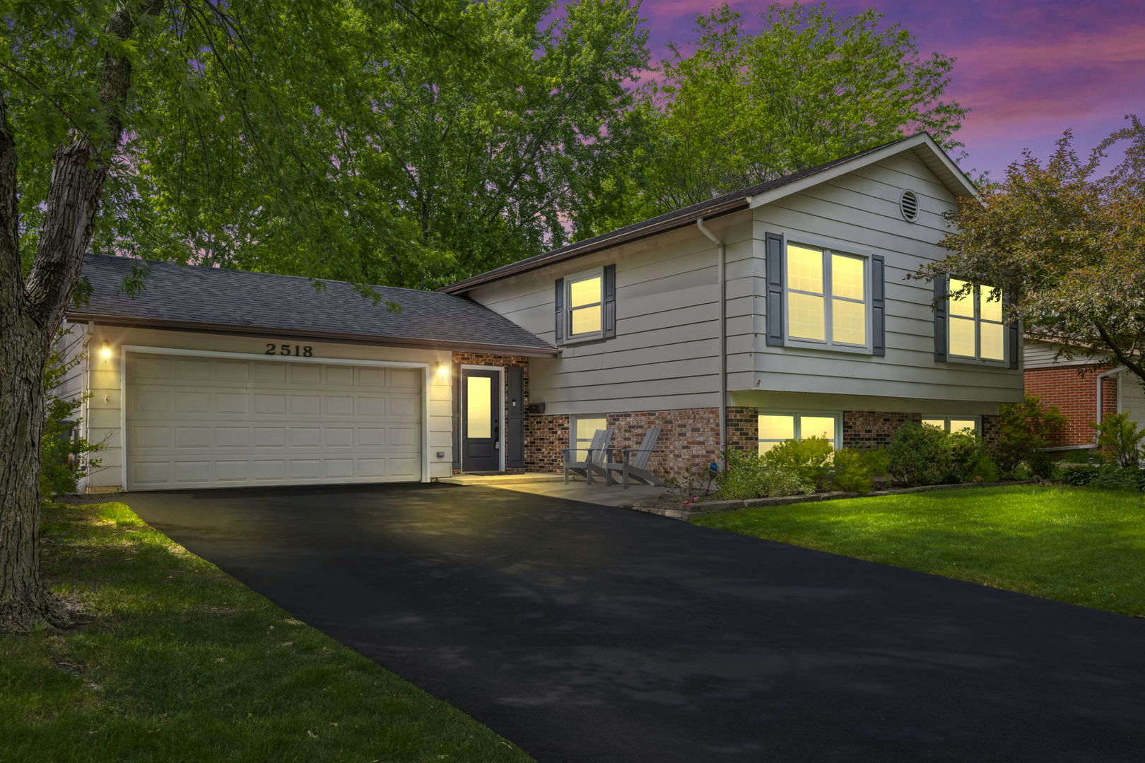 Arlington Heights, IL 60004