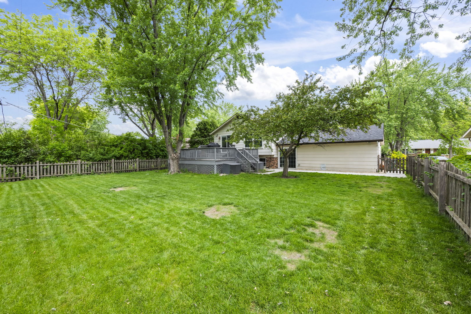 Arlington Heights, IL 60004