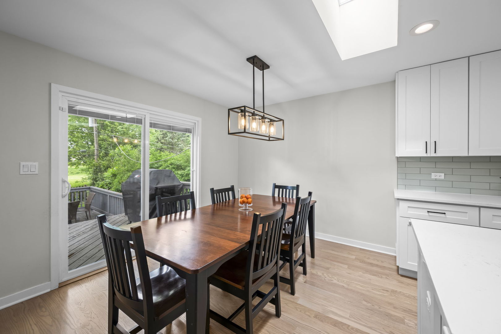 Arlington Heights, IL 60004