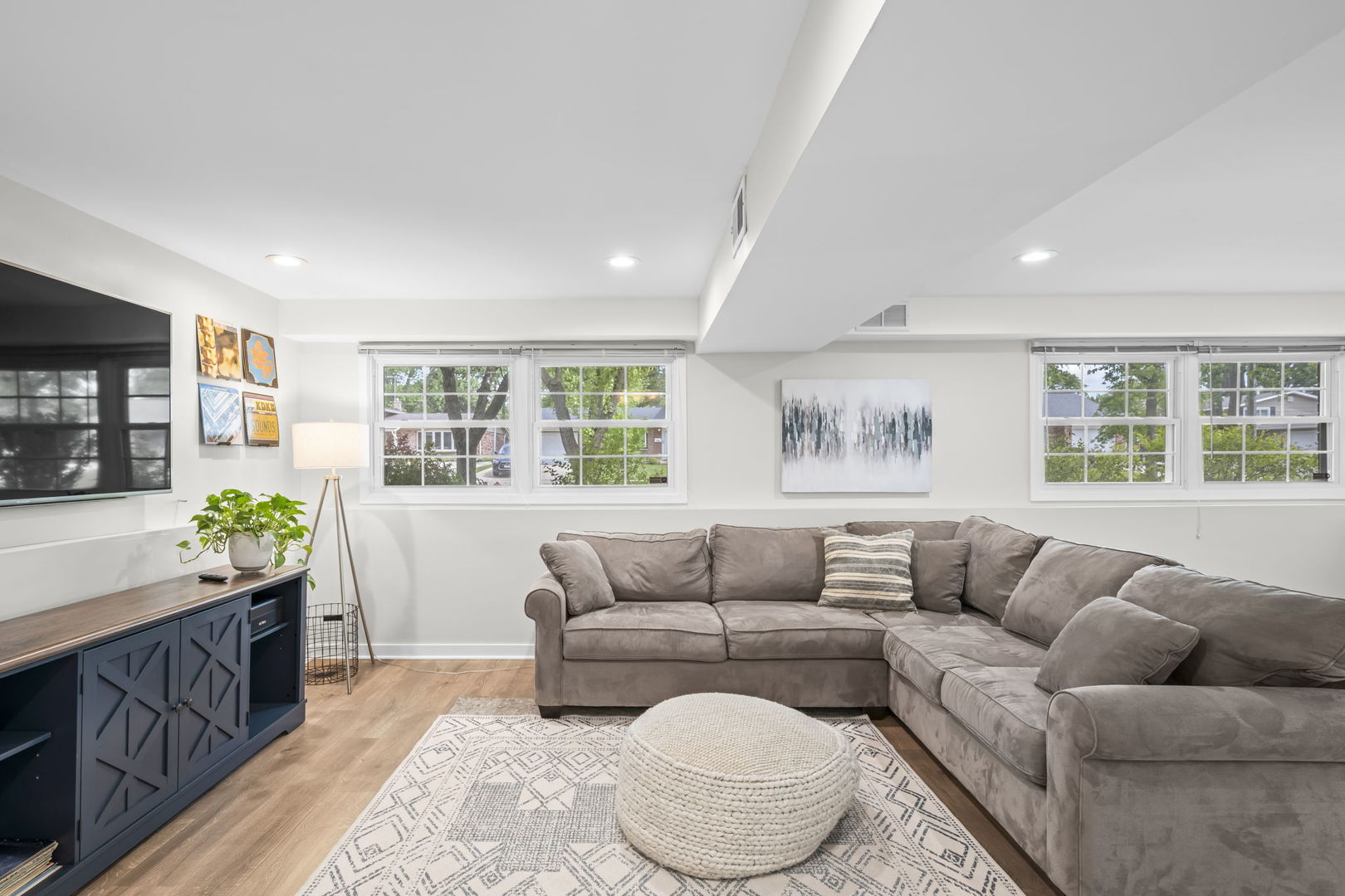 Arlington Heights, IL 60004