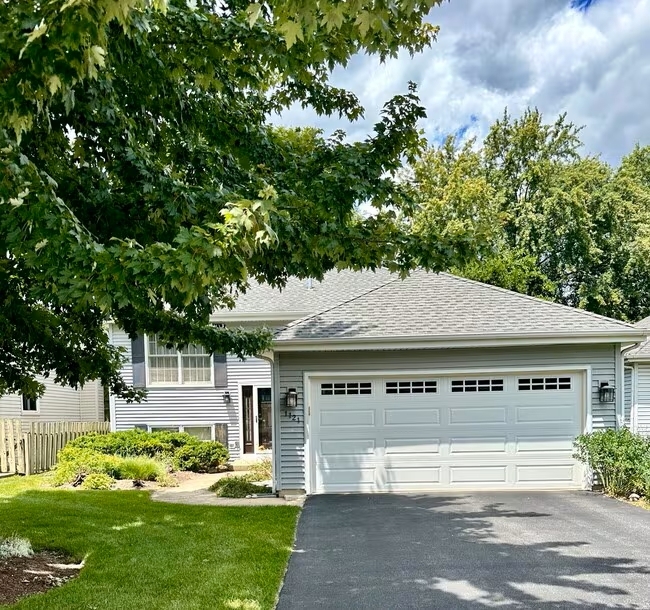 1121 Needham Road, Naperville, IL 60563