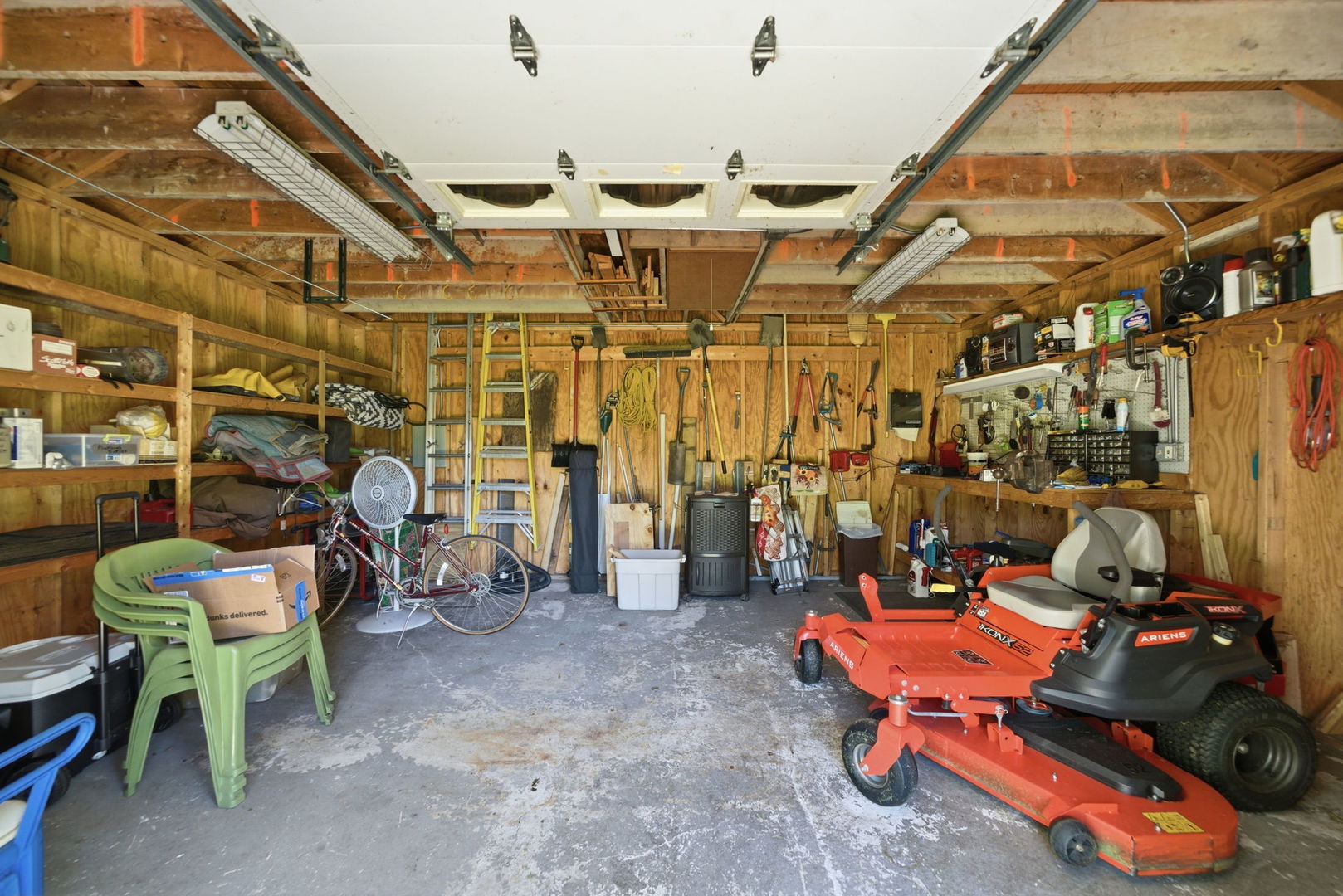 20W545 Moreland Avenue, Addison, IL 60101