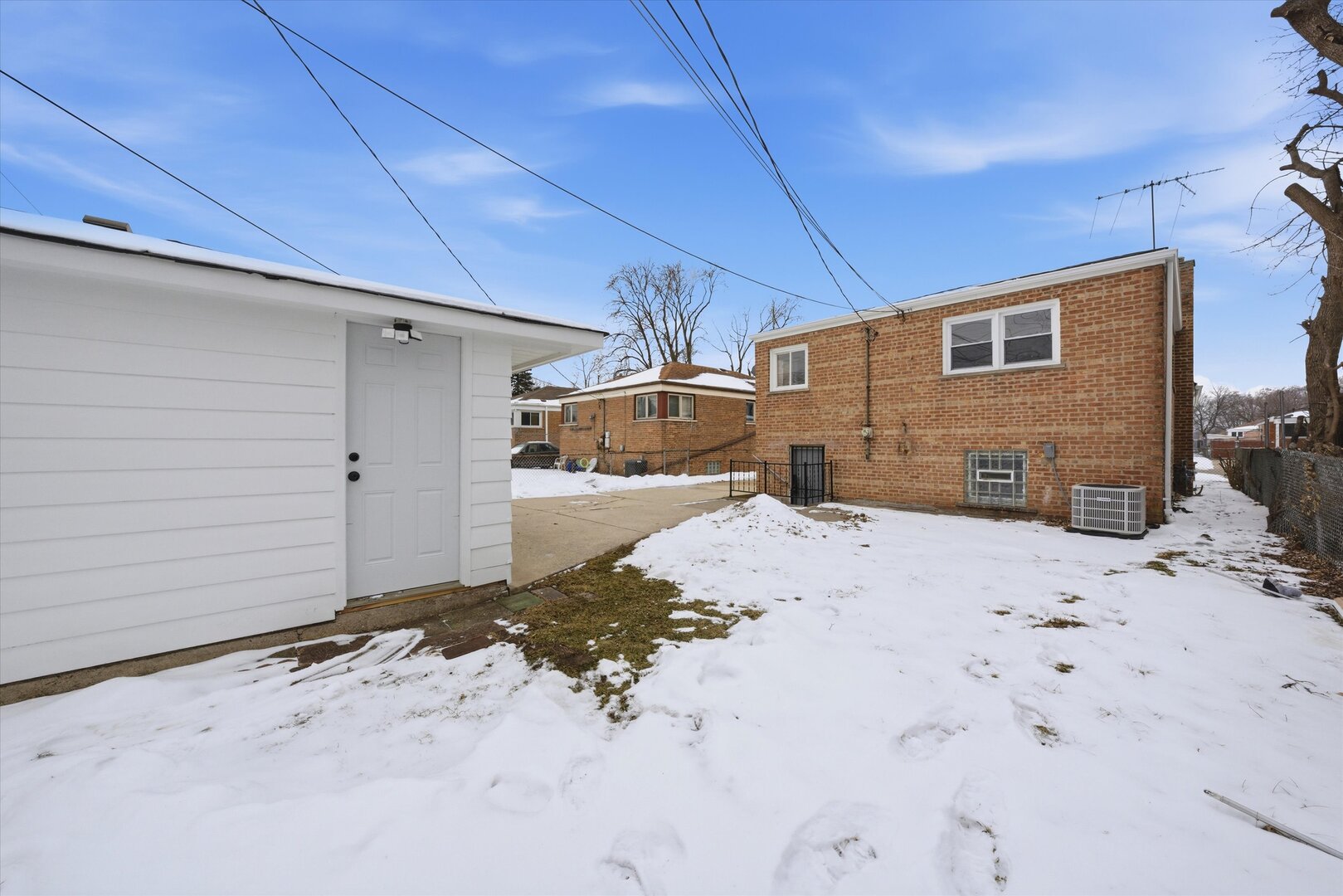 14223 University Avenue, Dolton, IL 60419