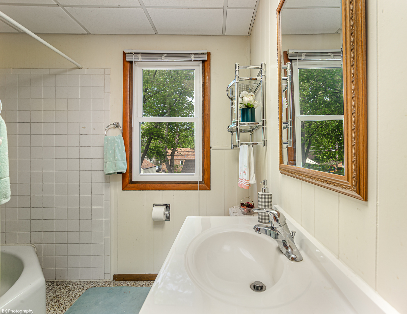 12134 Ann Street, Blue Island, IL 60406