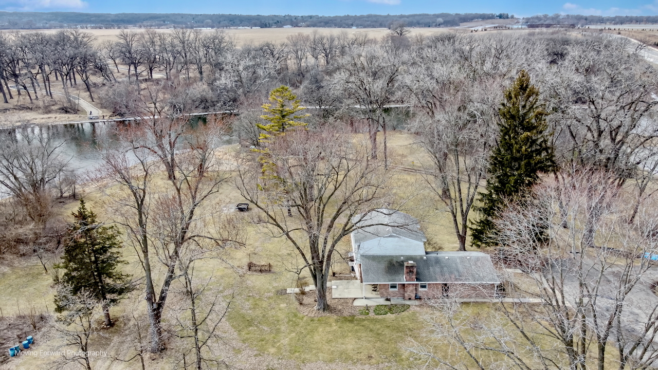 18N988 Angelina Place, Algonquin, IL 60102