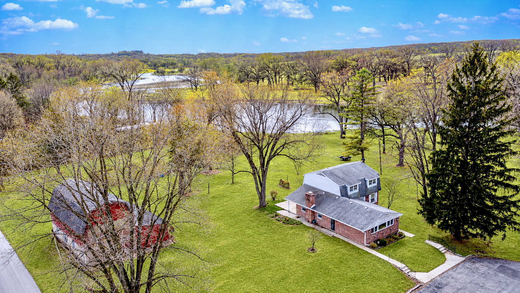 18N988 Angelina Place, Algonquin, IL 60102