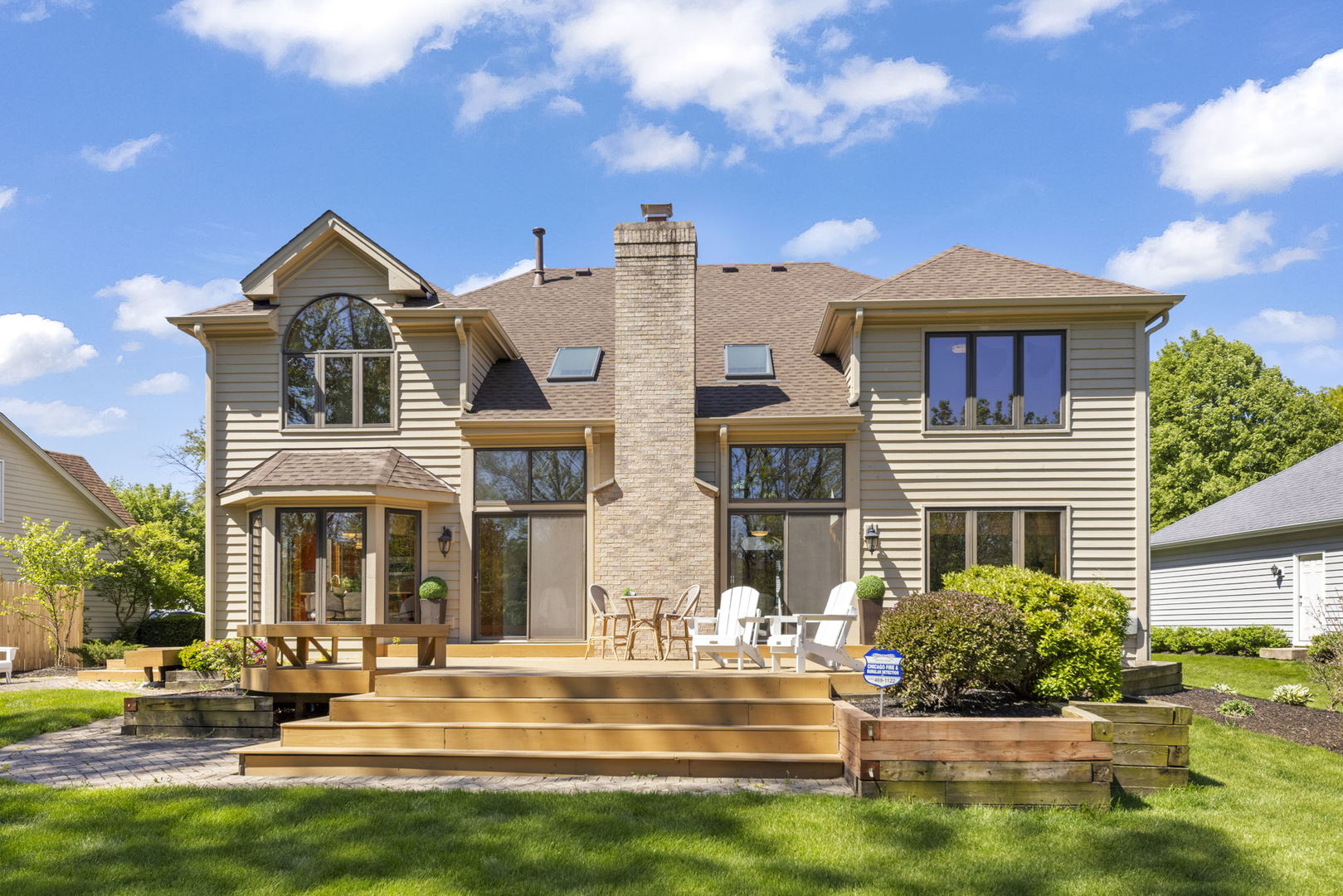 6621 Greene Road, Woodridge, IL 60517
