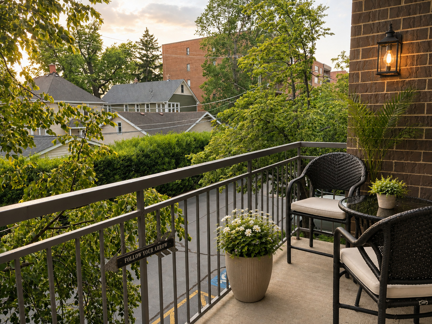 1477 E Thacker Street #205, Des Plaines, IL 60016
