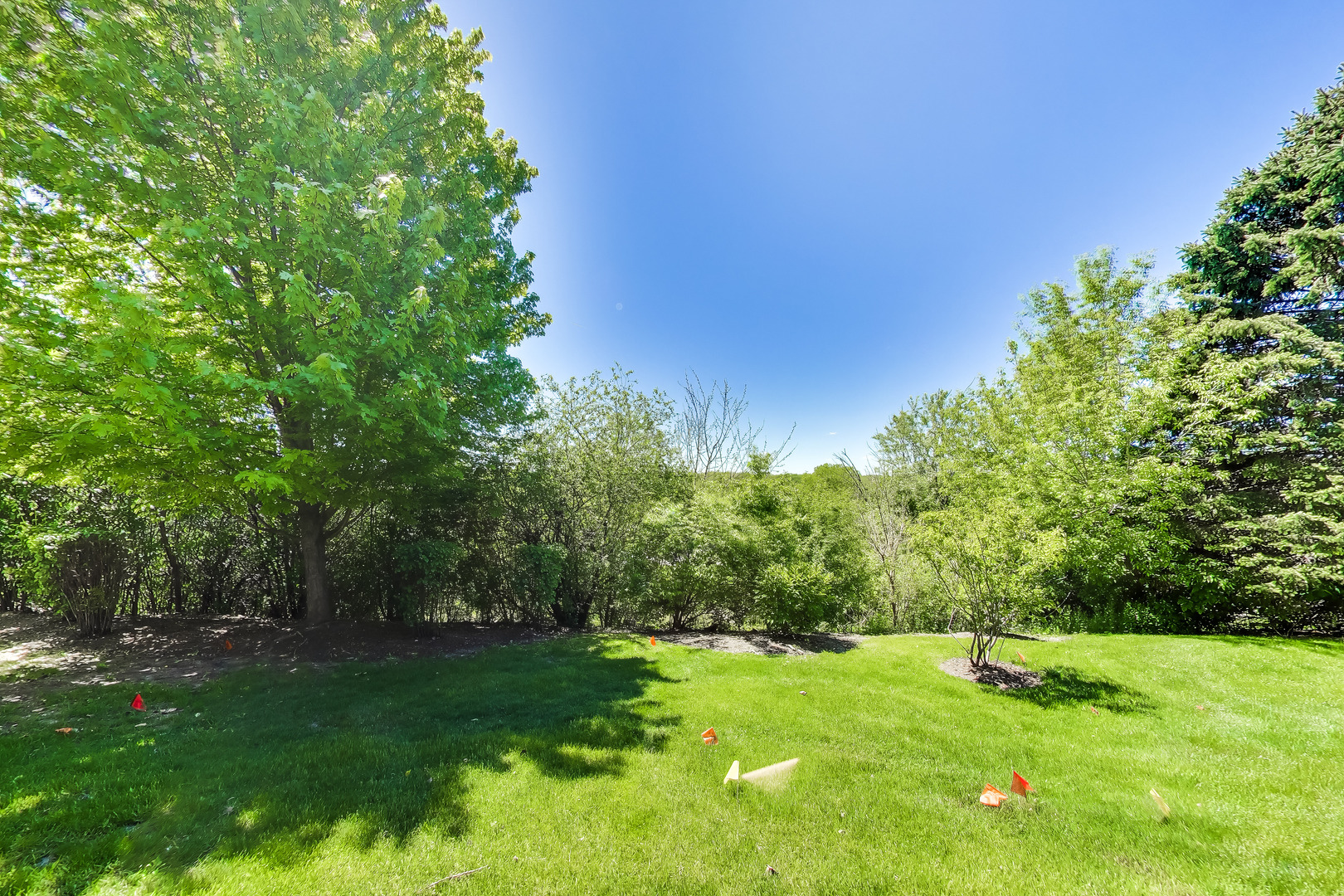 934 Viewpoint Drive, Lake In The Hills, IL 60156