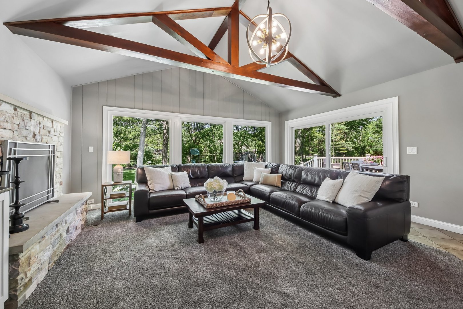 15460 W Wildwood Court, Libertyville, IL 60048