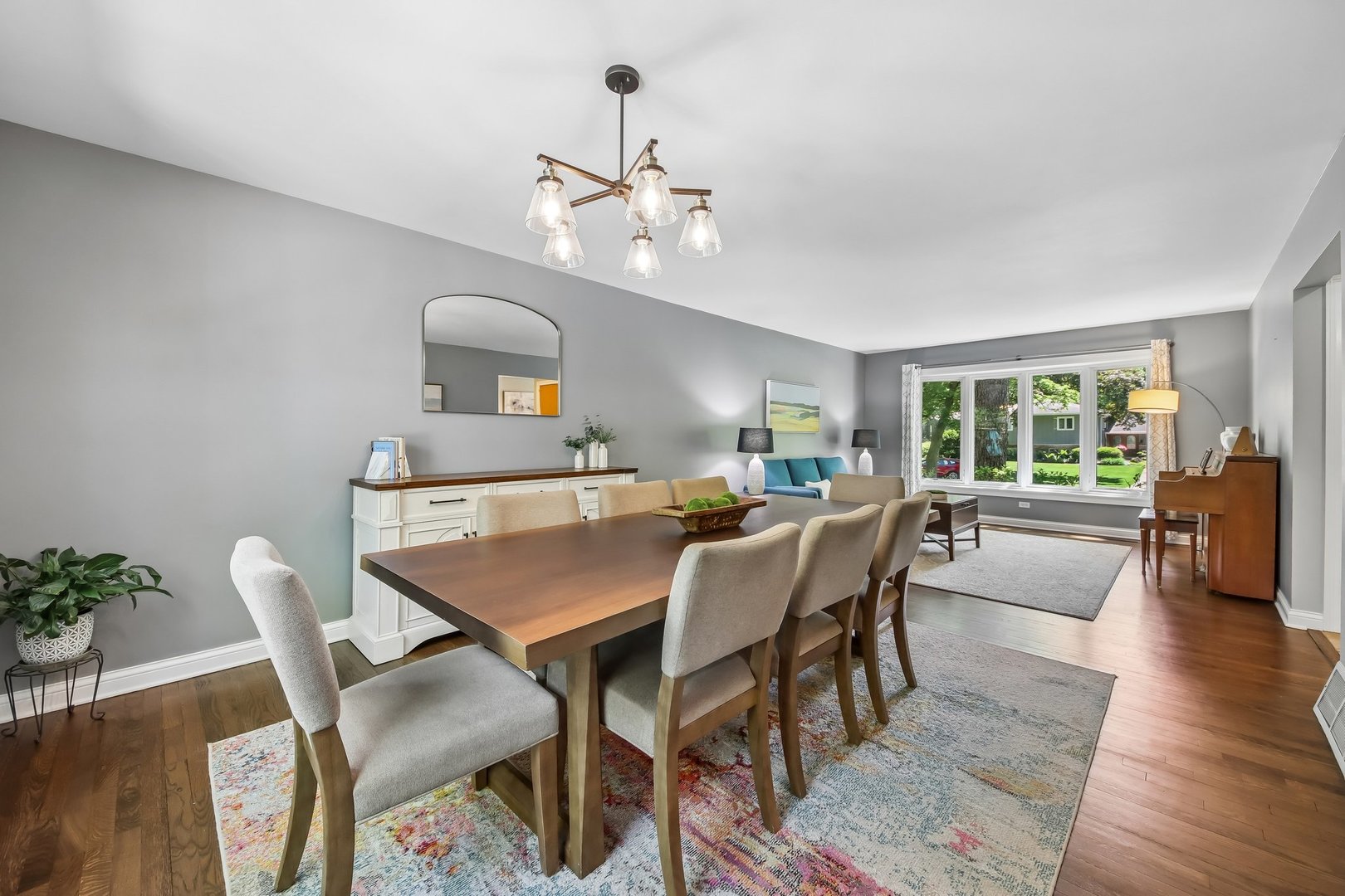 15460 W Wildwood Court, Libertyville, IL 60048