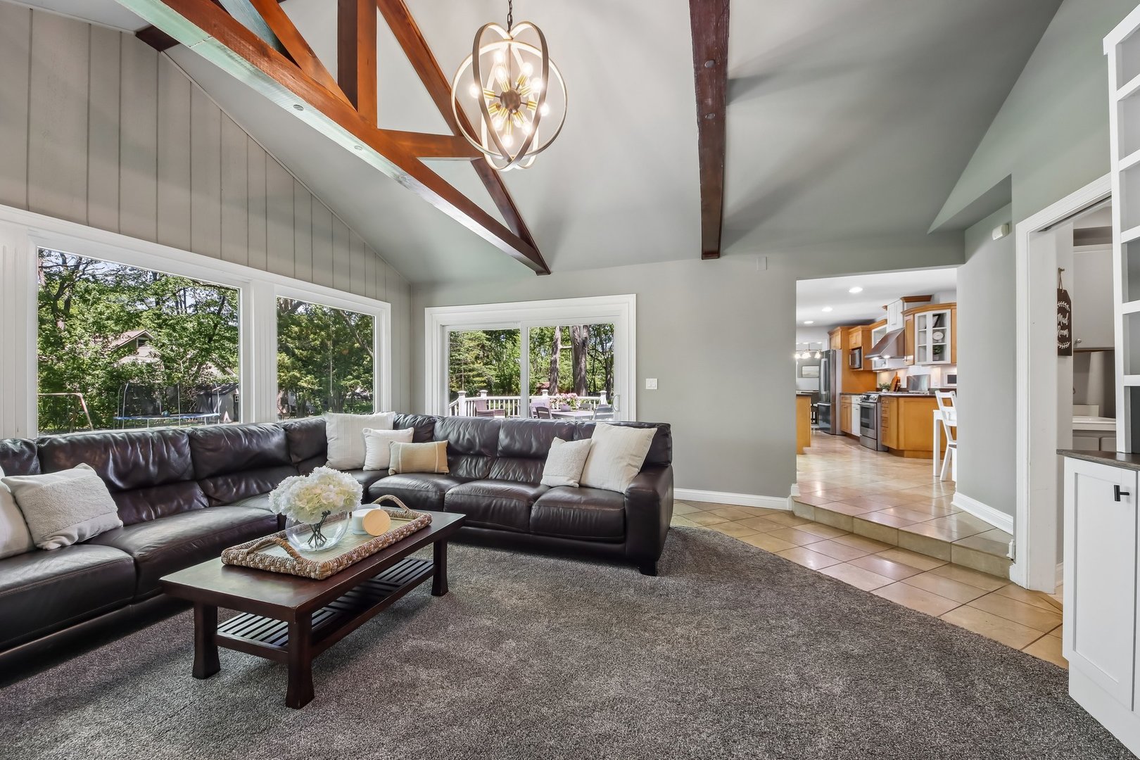 15460 W Wildwood Court, Libertyville, IL 60048