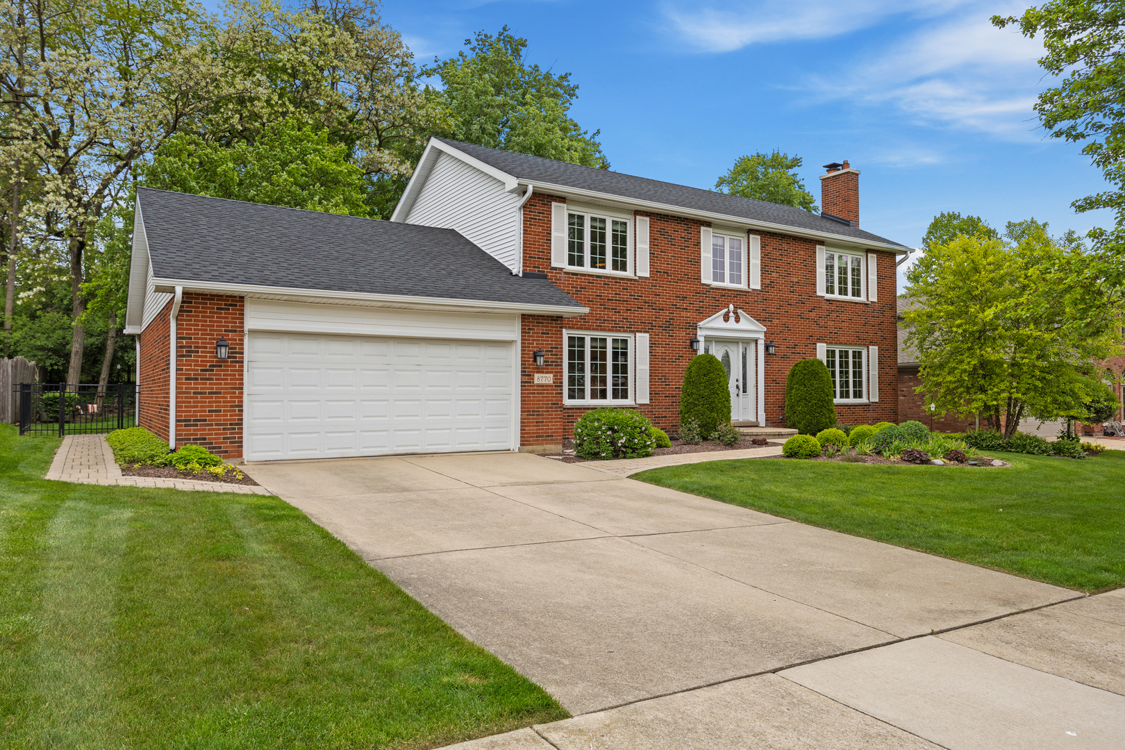 8770 Butterfield Lane, Orland Park, IL 60462