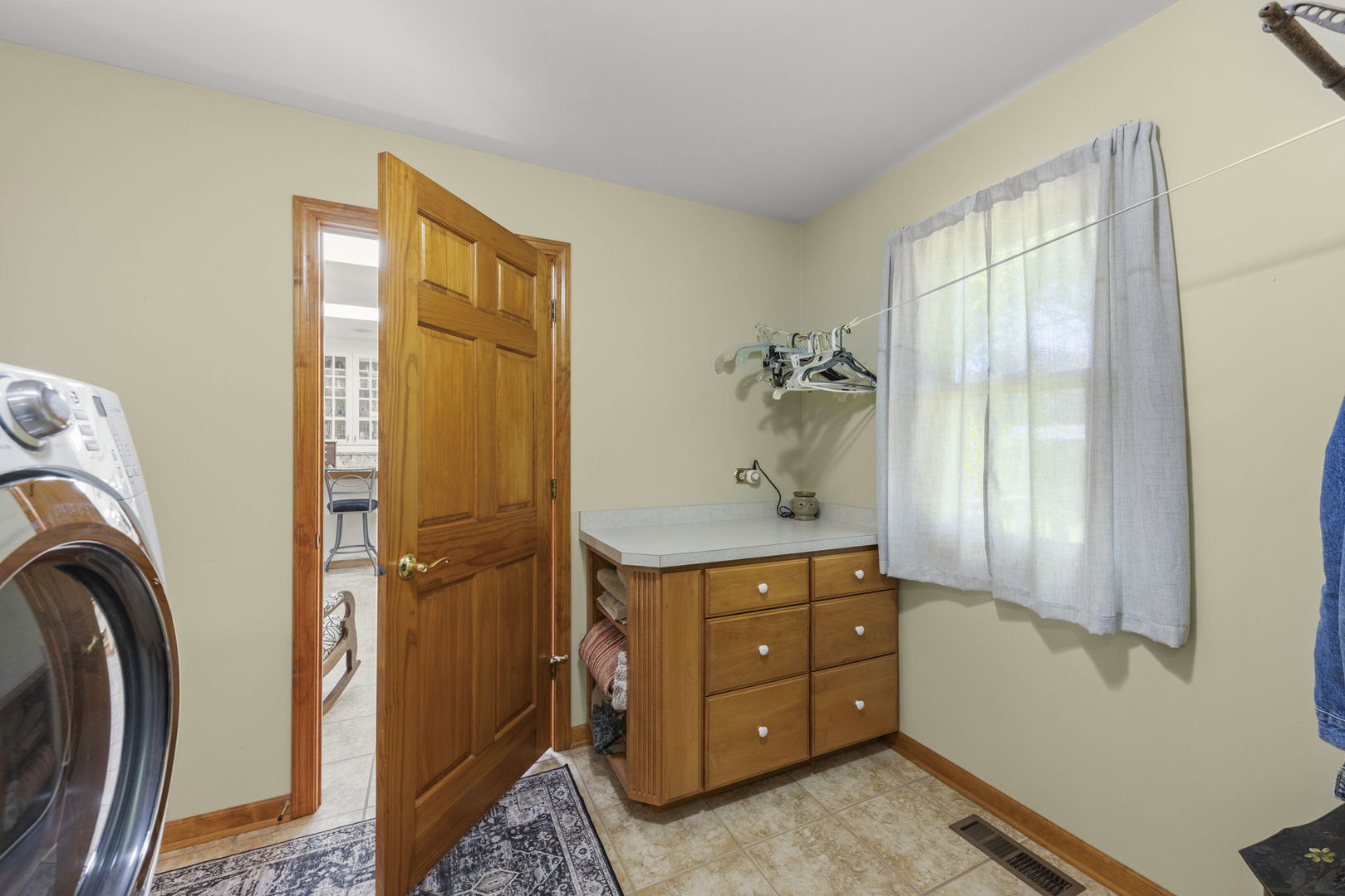 105 Thrush Lane, Naperville, IL 60540