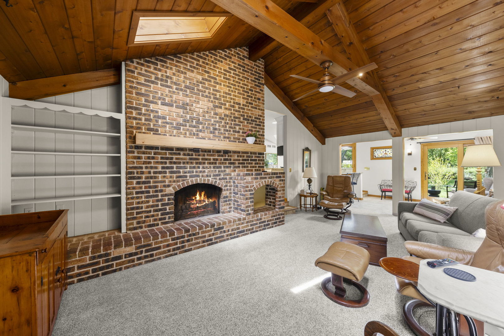 105 Thrush Lane, Naperville, IL 60540