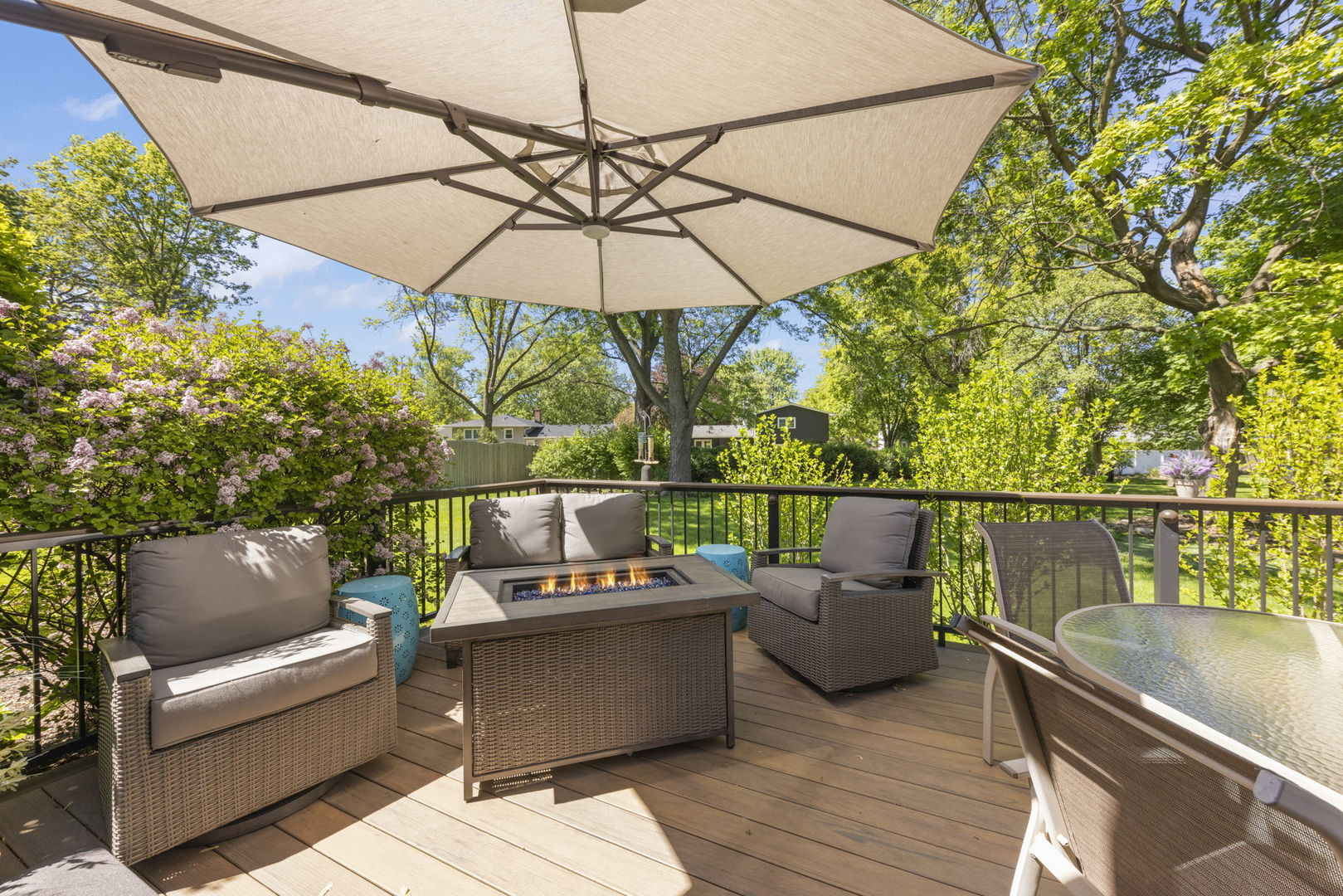 105 Thrush Lane, Naperville, IL 60540