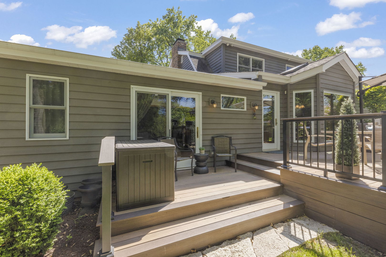 105 Thrush Lane, Naperville, IL 60540