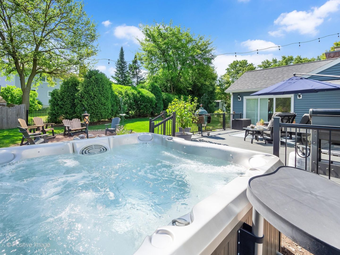 1525 Almond Court, Downers Grove, IL 60515