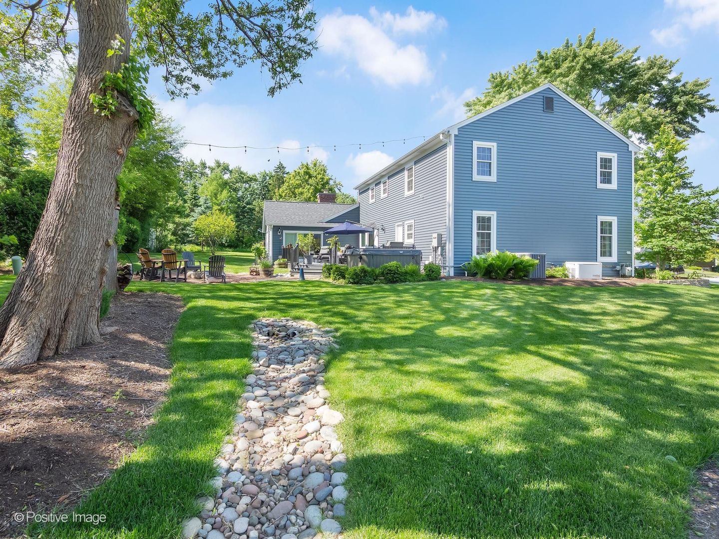 1525 Almond Court, Downers Grove, IL 60515