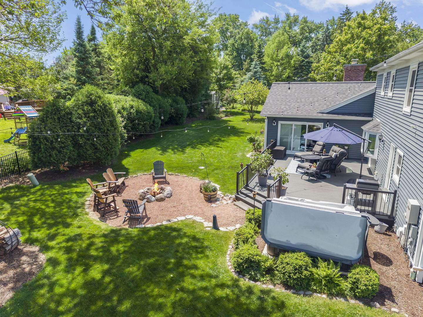 1525 Almond Court, Downers Grove, IL 60515